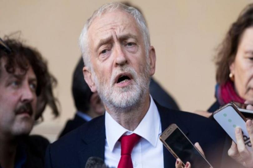 كوربين، زعيم حزب العمال: محبط من قرار أعضاء الحزب بالاستقالة